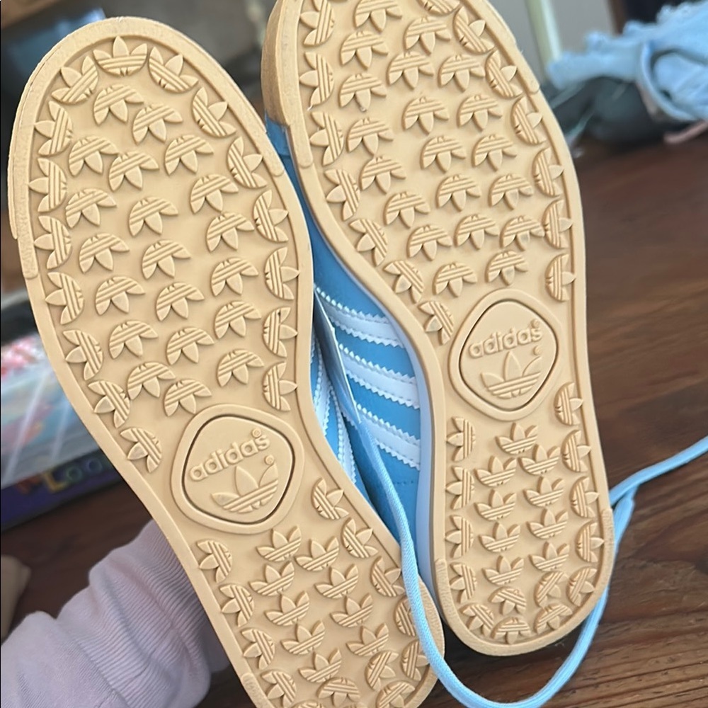 Adidas Samoa Sky Blue and White Sneakers - Picture 2 of 2